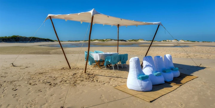 Find the best seat along the sweet sandy beaches of Bazaruto Archipelago
