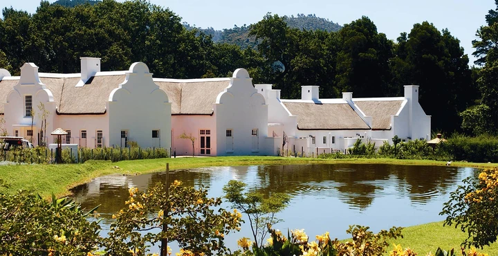 Stunning Cape Dutch style accommodation, Franschhoek Valley