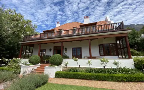 Acorn House