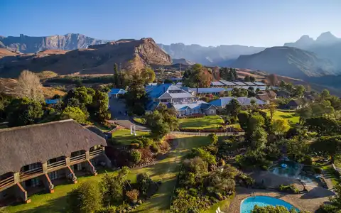 Cathedral Peak Hotel