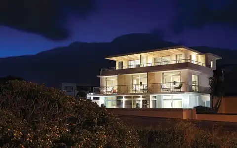 One Marine Drive Boutique Hotel