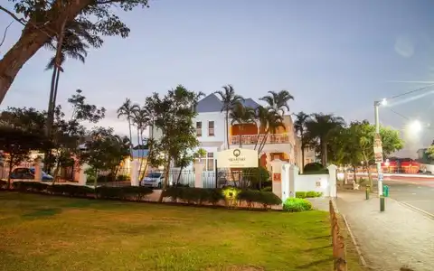 Quarters Hotel Florida Road