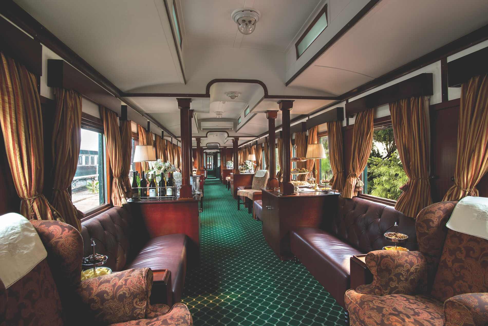 Rovos Rail – Luxury Train in Africa l Rhino Africa