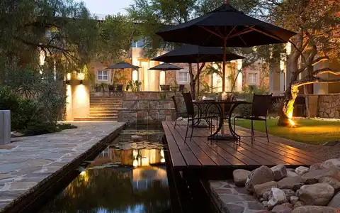 The Village Courtyard Suites