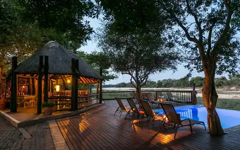 Umkumbe Safari Lodge