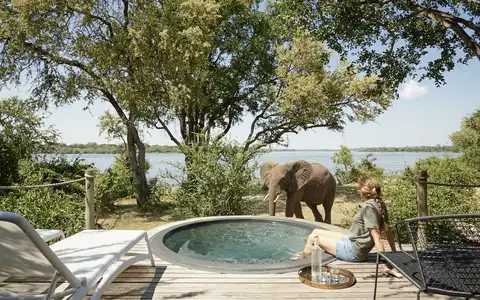 Victoria Falls River Lodge